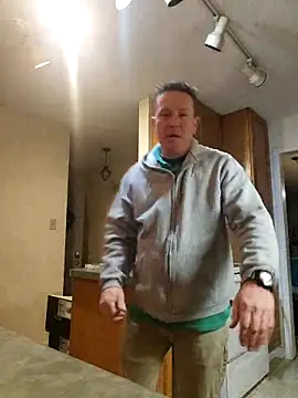 Bigtater1999 online show from February 5, 2026, 10:58 pm