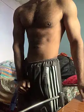 Snapshot of Vampire_xoxo chatting on December 19, 2024, 7:40 am Vampire xoxo online show from December 19, 2024, 7:40 am