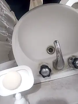 Snapshot of fercxxxho25 chatting on September 28, 2025, 3:56 am fercxxxho25 online show from September 28, 2025, 3:56 am