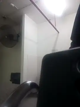 Snapshot of fercxxxho25 chatting on March 1, 2026, 8:22 pm fercxxxho25 online show from March 1, 2026, 8:22 pm