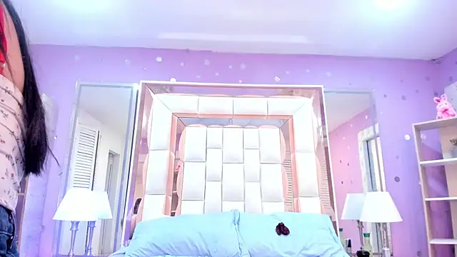 scarlette 15  online show from May 27, 2026, 3:14 am