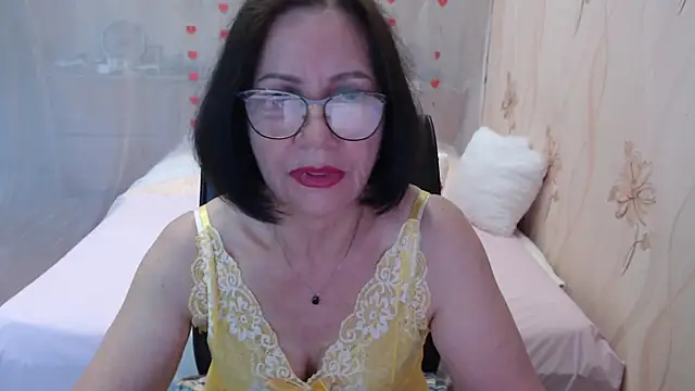 Snapshot of OlgaHottie chatting on September 25, 2025, 10:57 pm OlgaHottie online show from September 25, 2025, 10:57 pm