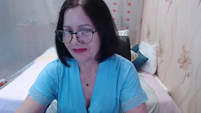 Snapshot of OlgaHottie chatting on November 4, 2025, 11:37 pm OlgaHottie online show from November 4, 2025, 11:37 pm