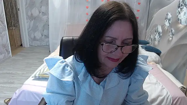 Snapshot of OlgaHottie chatting on February 28, 2026, 12:00 am OlgaHottie online show from February 28, 2026, 12:00 am