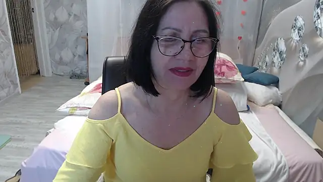 Snapshot of OlgaHottie chatting on April 11, 2026, 11:31 pm OlgaHottie online show from April 11, 2026, 11:31 pm