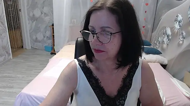 Snapshot of OlgaHottie chatting on May 8, 2026, 11:10 pm OlgaHottie online show from May 8, 2026, 11:10 pm