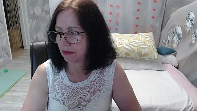 Snapshot of OlgaHottie chatting on July 12, 2026, 12:01 am OlgaHottie online show from July 12, 2026, 12:01 am
