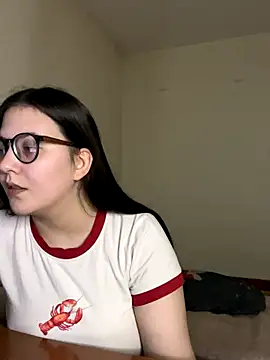 Prudie Gabriella online show from November 18, 2025, 9:30 pm