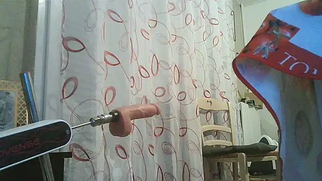 cyril020202 online show from December 18, 2025, 11:27 am