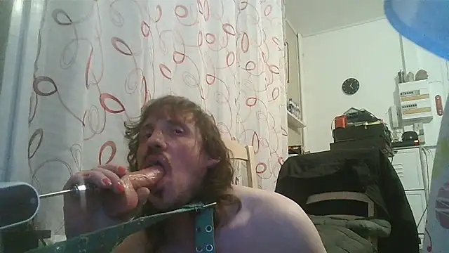 Snapshot of cyril020202 chatting on April 2, 2026, 9:23 pm cyril020202 online show from April 2, 2026, 9:23 pm