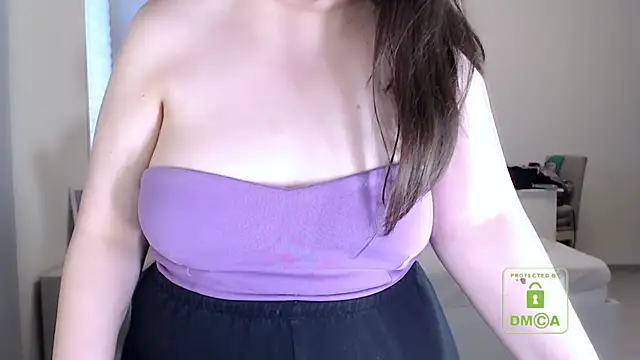 cute and hot online show from April 29, 2026, 5:30 pm