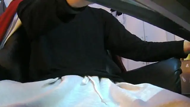 Ray175oo online show from February 7, 2026, 5:27 pm