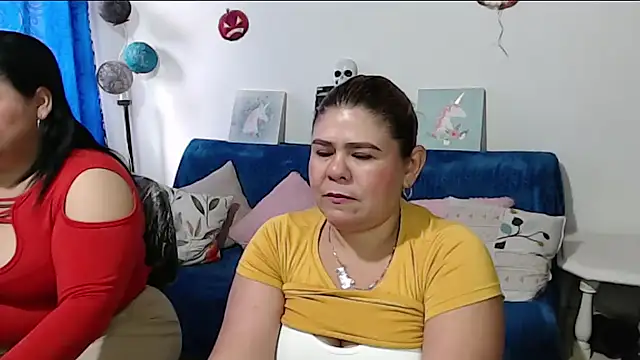 NATHYHOTT online show from October 16, 2025, 12:06 pm