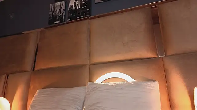 angelinepossy online show from October 7, 2025, 10:40 pm