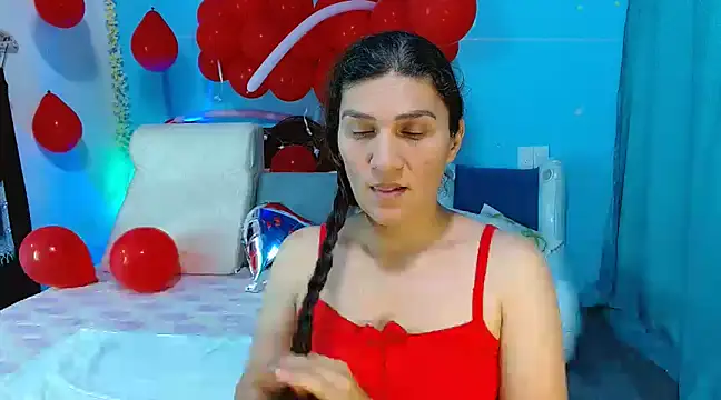 venus swet  online show from February 18, 2025, 1:43 am