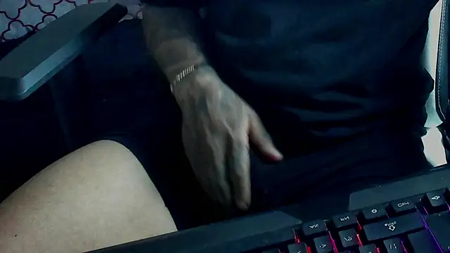 Snapshot of stebankechima chatting on September 21, 2025, 10:11 pm stebankechima online show from September 21, 2025, 10:11 pm