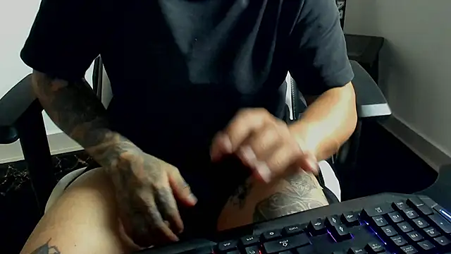 Snapshot of stebankechima chatting on October 10, 2025, 2:38 pm stebankechima online show from October 10, 2025, 2:38 pm