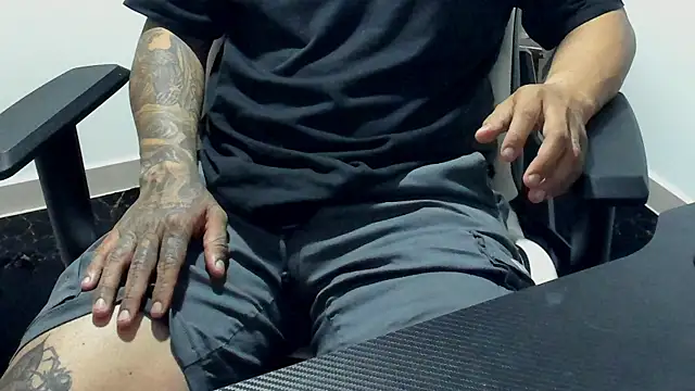 Snapshot of stebankechima chatting on October 16, 2025, 12:44 am stebankechima online show from October 16, 2025, 12:44 am