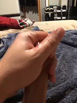 darksmoke011 online show from February 8, 2026, 2:48 am