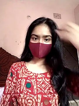 Snapshot of Arisha- chatting on December 16, 2025, 9:47 am Arisha- online show from December 16, 2025, 9:47 am
