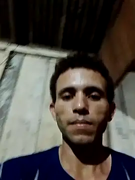 Snapshot of jhonmenas14 chatting on October 21, 2025, 1:28 am jhonmenas14 online show from October 21, 2025, 1:28 am