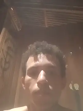 Snapshot of jhonmenas14 chatting on October 26, 2025, 5:19 pm jhonmenas14 online show from October 26, 2025, 5:19 pm