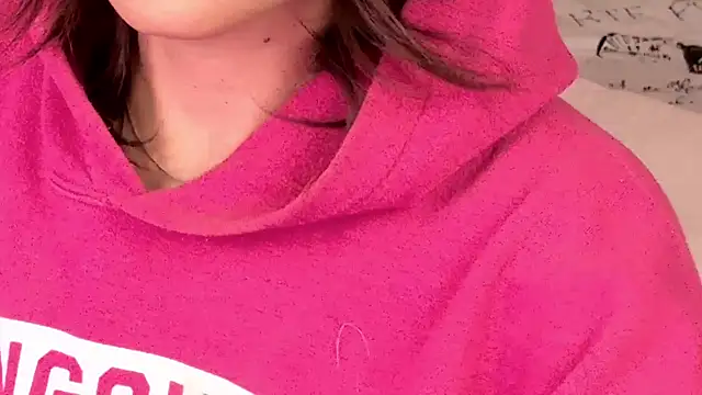 Snapshot of xprettysmilex chatting on January 24, 2025, 2:28 am xprettysmilex online show from January 24, 2025, 2:28 am