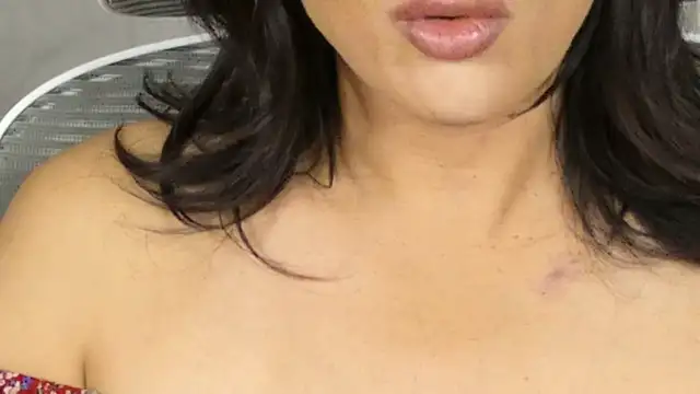 Snapshot of xprettysmilex chatting on November 26, 2025, 9:05 pm xprettysmilex online show from November 26, 2025, 9:05 pm