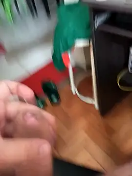 lobomisterioso13 online show from January 6, 2025, 2:03 pm