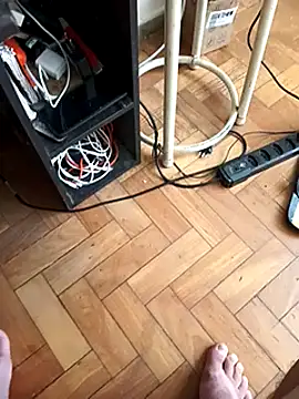 lobomisterioso13 online show from March 7, 2025, 1:07 pm