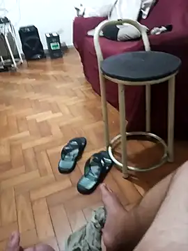 lobomisterioso13 online show from December 22, 2025, 1:02 am