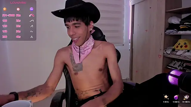 aldrinwhite online show from February 19, 2025, 2:01 pm