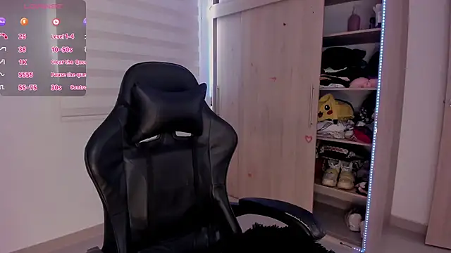 aldrinwhite online show from February 20, 2025, 6:13 pm