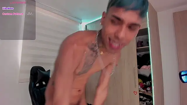 aldrinwhite online show from February 24, 2025, 6:36 pm