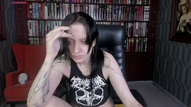 Snapshot of Medusa__Gorgona chatting on October 16, 2025, 12:39 pm Medusa Gorgona online show from October 16, 2025, 12:39 pm