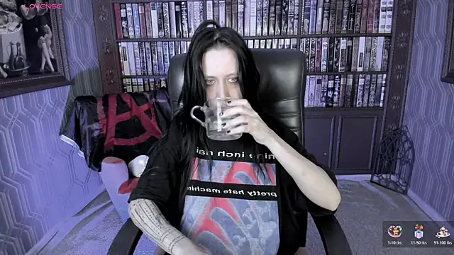 Medusa  Gorgona online show from June 5, 2026, 12:55 pm
