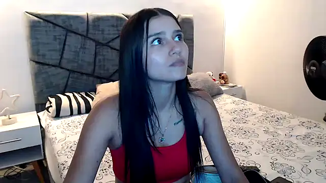 Snapshot of cloe_fox chatting on November 23, 2025, 12:10 am cloe fox online show from November 23, 2025, 12:10 am