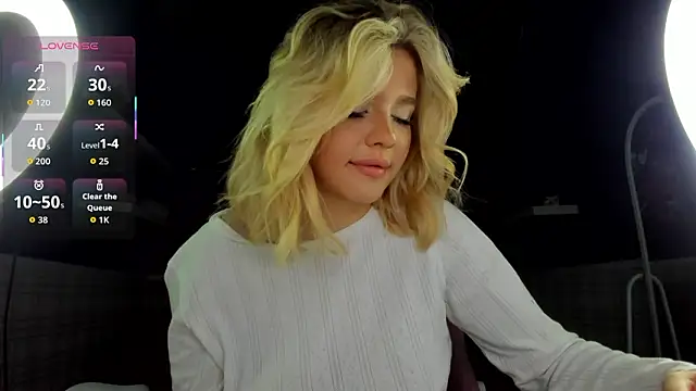 Anna Robinson online show from March 17, 2026, 12:37 am