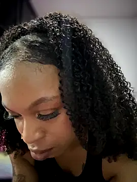 Melany Williams online show from October 8, 2025, 1:47 am