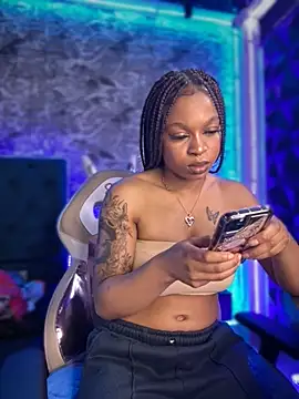 Melany Williams online show from October 23, 2025, 1:10 pm