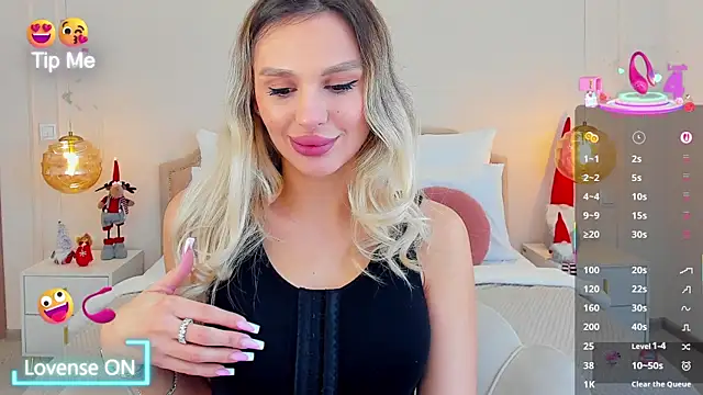 MissLoou online show from January 12, 2026, 6:18 am