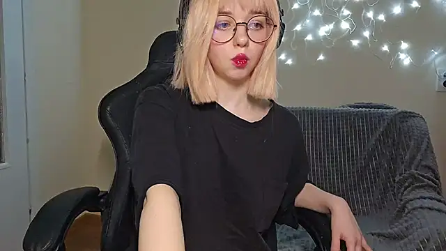 DanaWard online show from January 27, 2025, 1:05 am