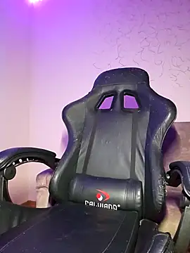 DanaWard online show from February 11, 2025, 11:22 pm