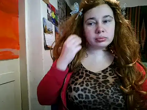 Cora Maro online show from February 4, 2026, 6:08 am