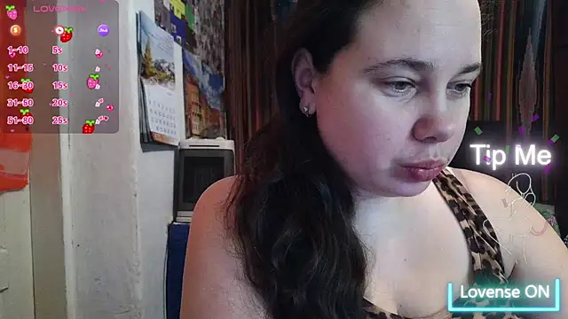 Cora Maro online show from February 19, 2026, 4:25 pm