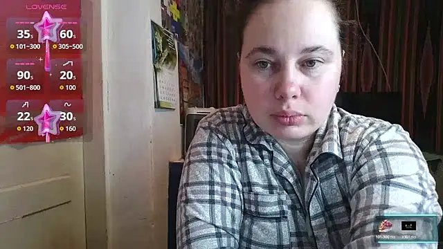 Snapshot of Cora_Maro chatting on May 5, 2026, 10:29 pm Cora Maro online show from May 5, 2026, 10:29 pm