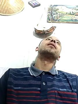 Snapshot of Mich_Stev9524 chatting on November 29, 2025, 10:35 pm Mich Stev9524 online show from November 29, 2025, 10:35 pm