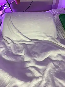 Belochka a online show from January 17, 2025, 12:20 am