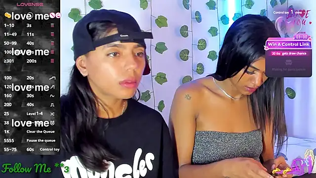 Snapshot of BarbieHotLaura chatting on January 19, 2025, 5:58 am BarbieHotLaura online show from January 19, 2025, 5:58 am