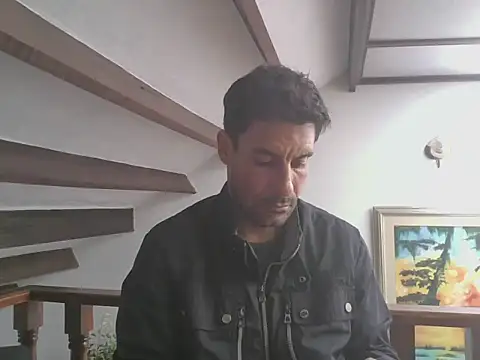 Snapshot of elkike1980 chatting on May 4, 2026, 4:14 pm elkike1980 online show from May 4, 2026, 4:14 pm